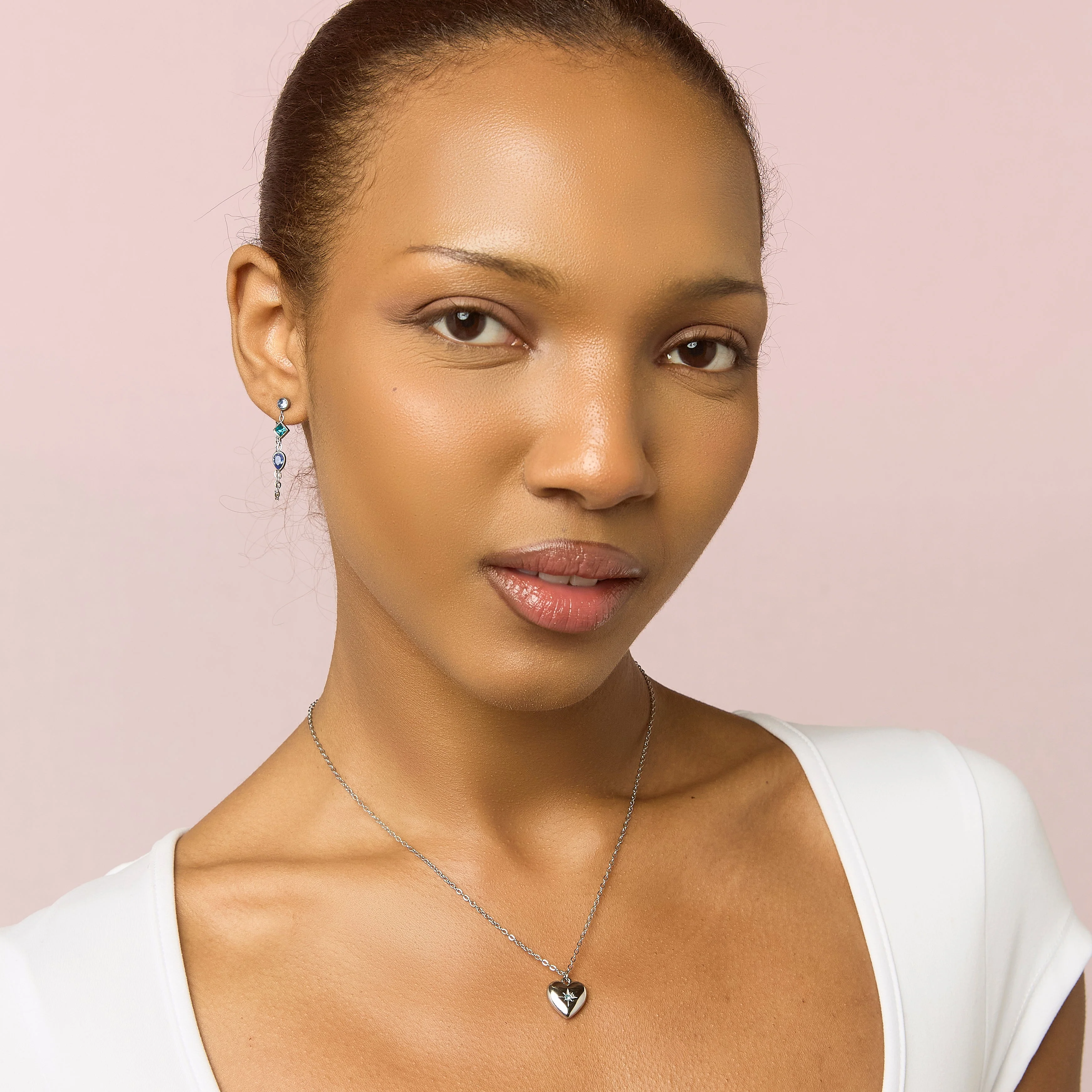 Megan Heart Pendant Necklace - Image 9