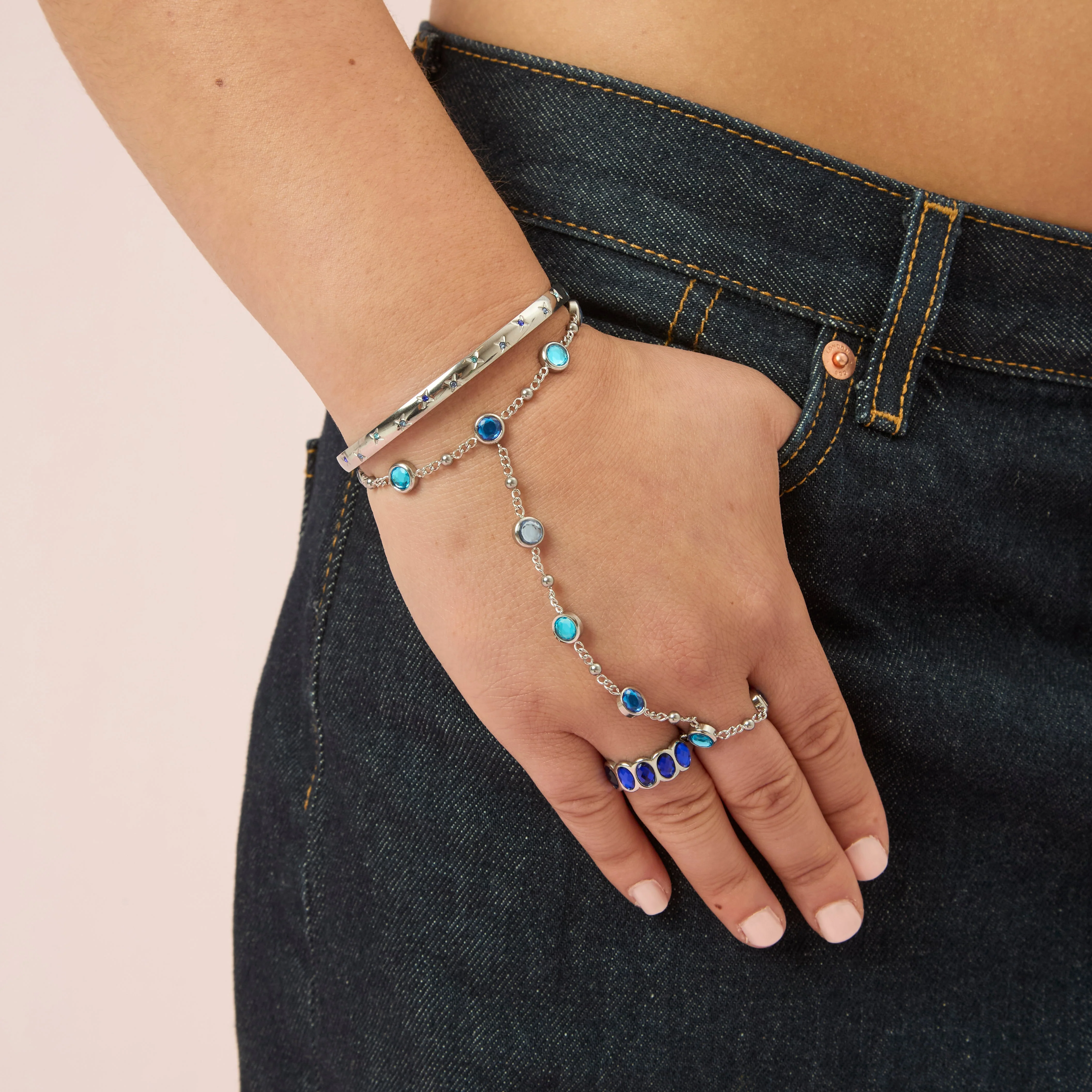 Tshenolo Droplet Hand Chain - Image 14